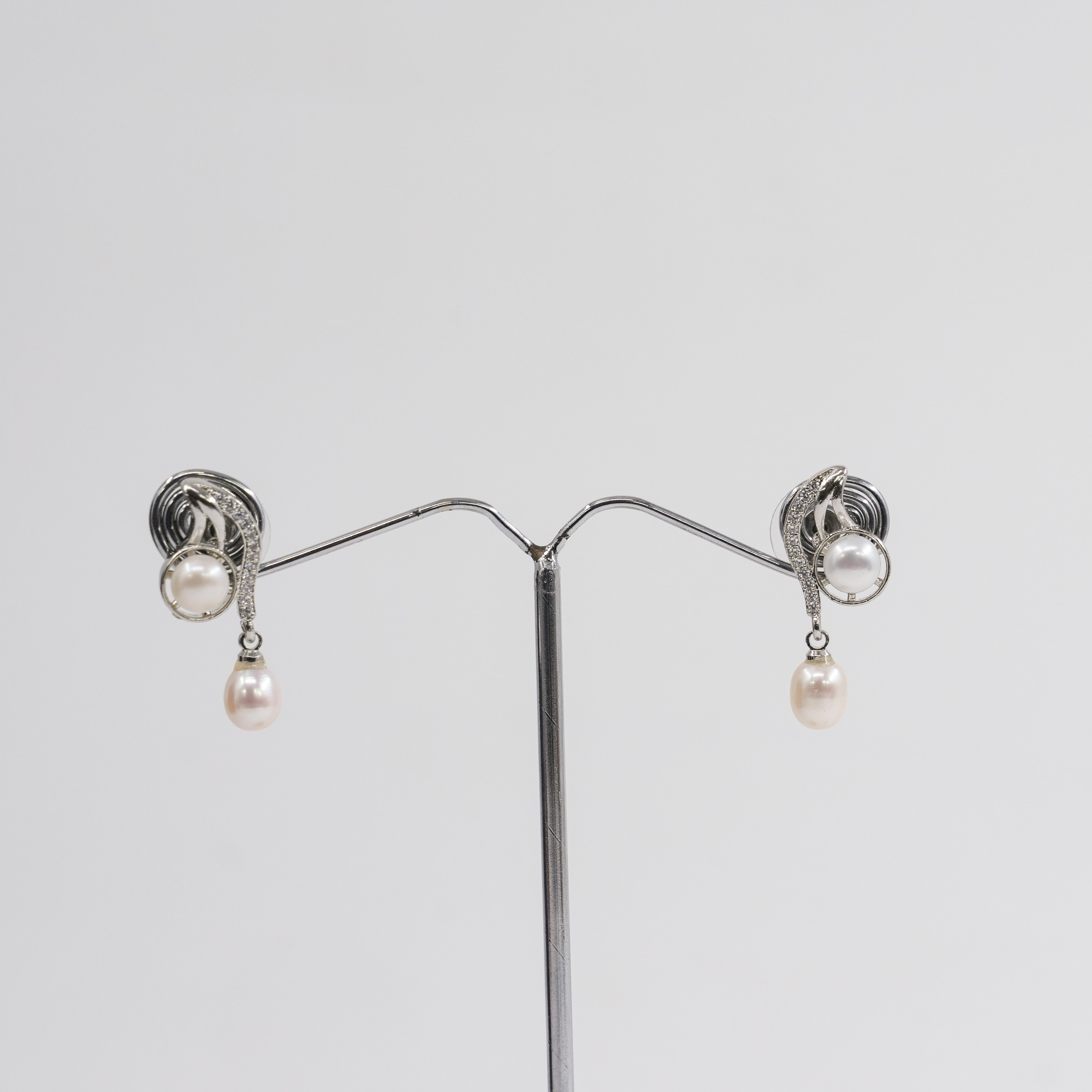 Order Flat Round Pearl Necklace Set online in Hyderabad